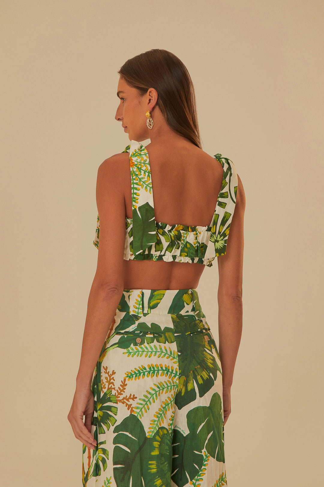 Tropical Forest Off-White Knot Sleeveless Crop Top
